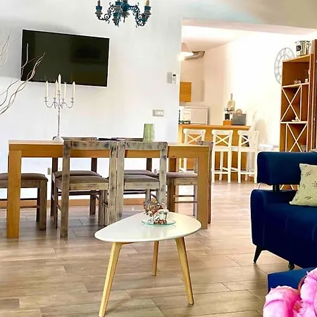 Casa Rustica Apartment *