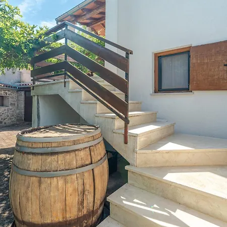 Casa Rustica Authentic Istrian With Saltwater Pool Daire *